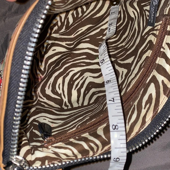 Brighton Couture  Fashionista Runway Tan zipper leather clutch - Picture 8 of 12